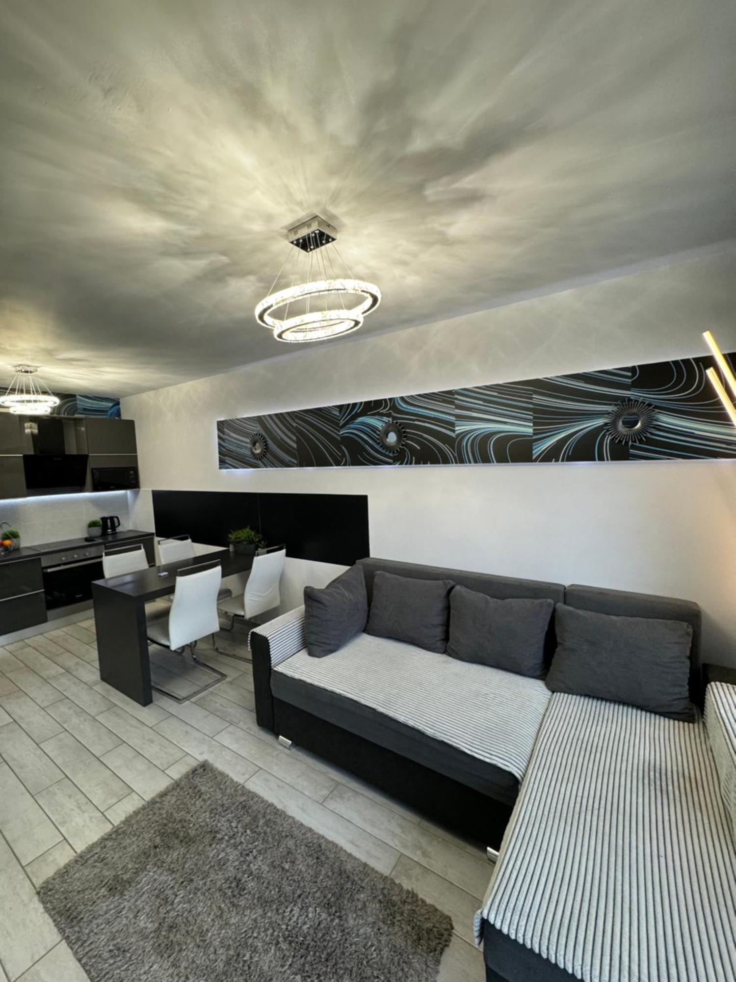 Gina Apartman Debrecen Exterior foto